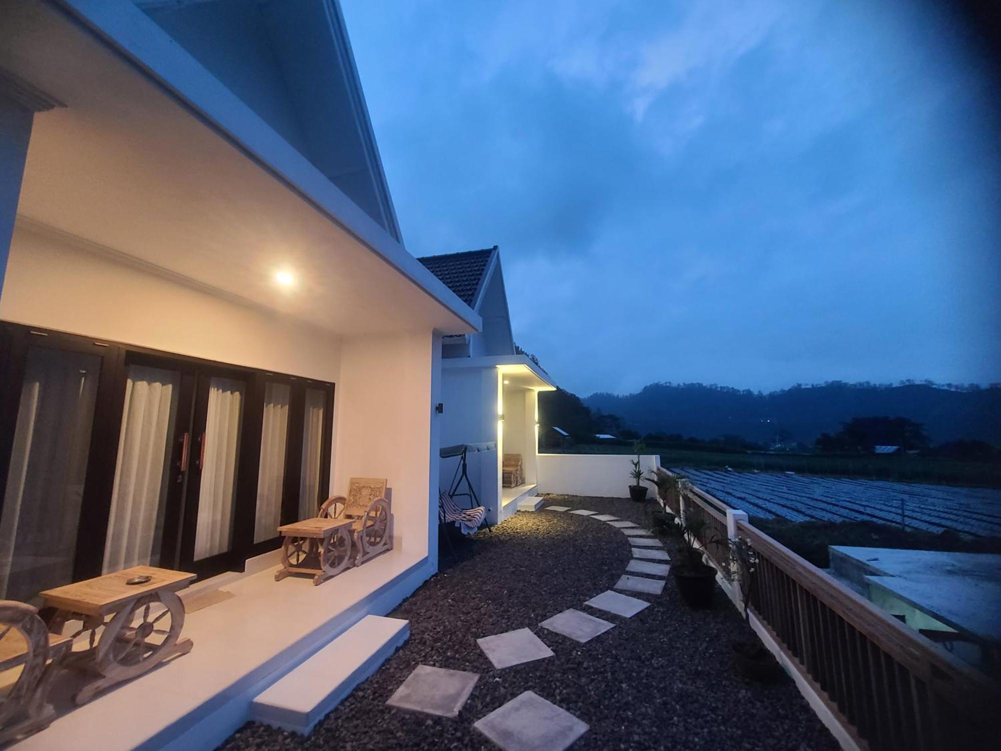 Batur Volcano Basecamp Kubupenlokan Exteriör bild