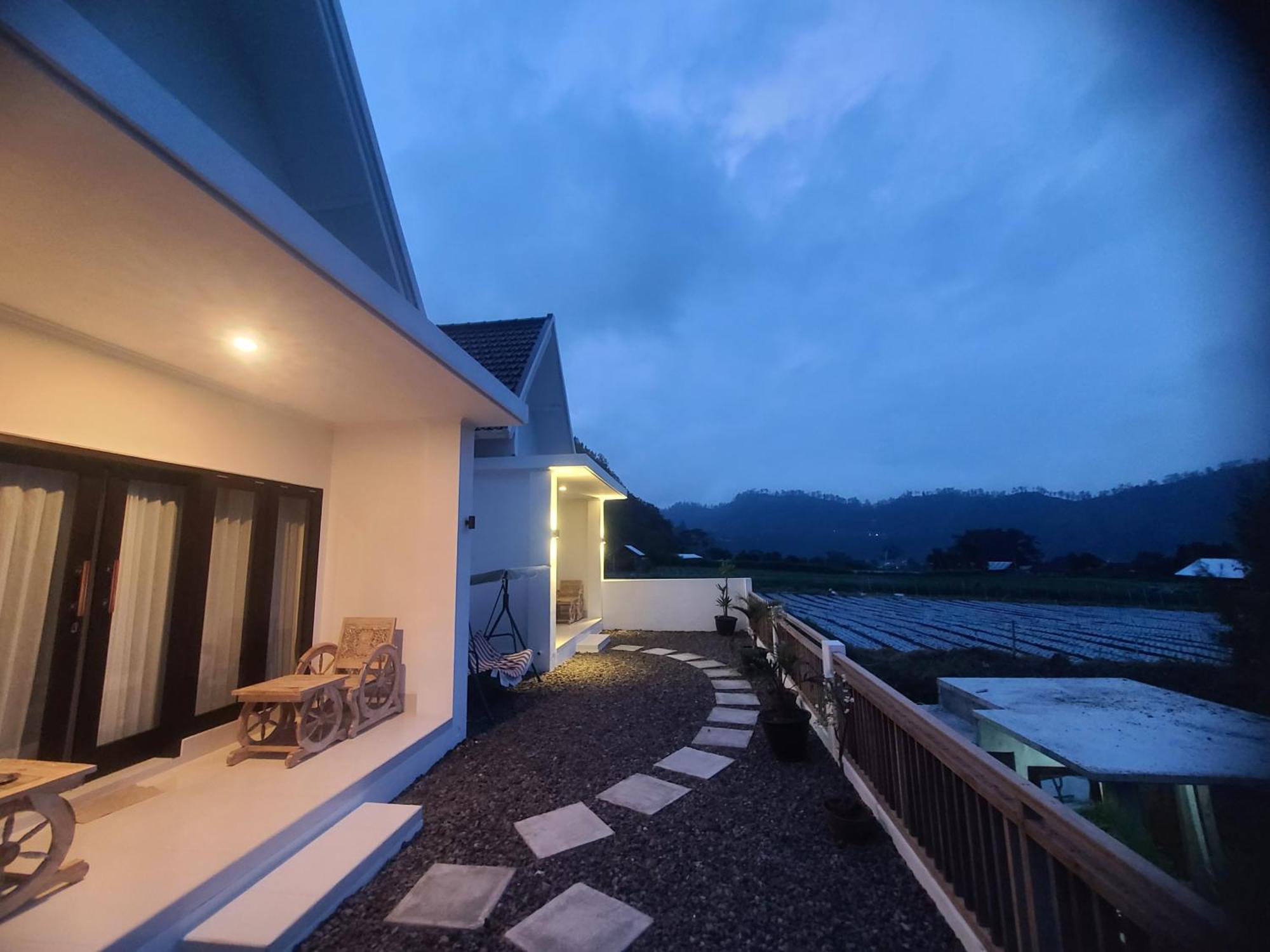 Batur Volcano Basecamp Kubupenlokan Exteriör bild